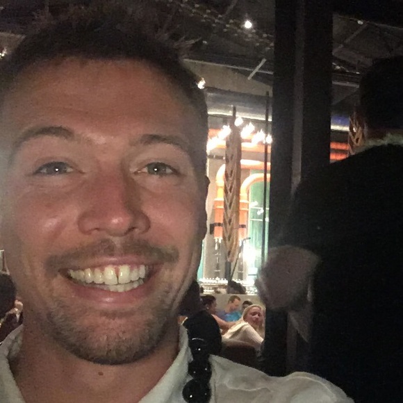 Meet your Posher, Steven - Picture 1 of 1